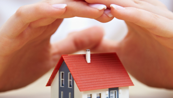 How Does Insurance for Churchill Farms Roof Replacement Work?